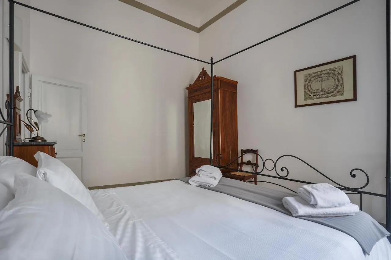 Apartment In Florence'S Heart: Via Delle Seggiole